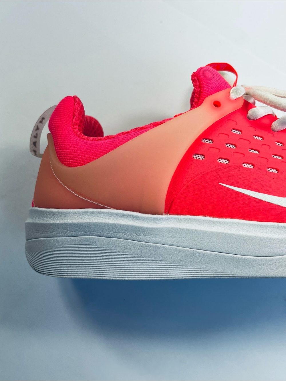 Nike SB Zoom NYJAH 3 Skate Shoes #DV7896-600 Coral Pink Men’s:7 - Picture 7 of 15